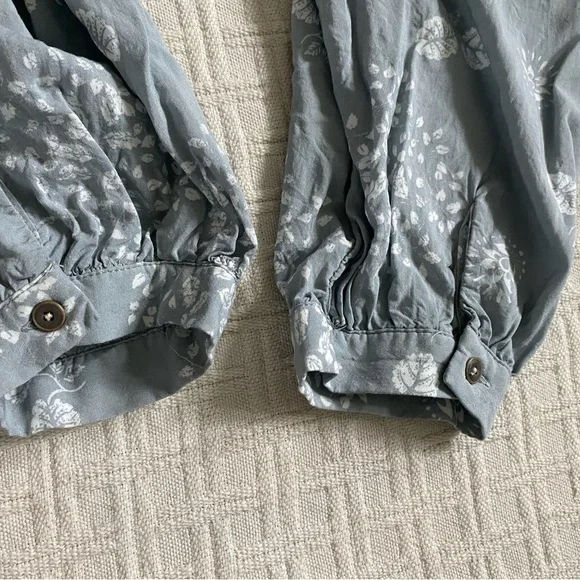 Anthropologie grey floral ruffle top. - Picture 8 of 11